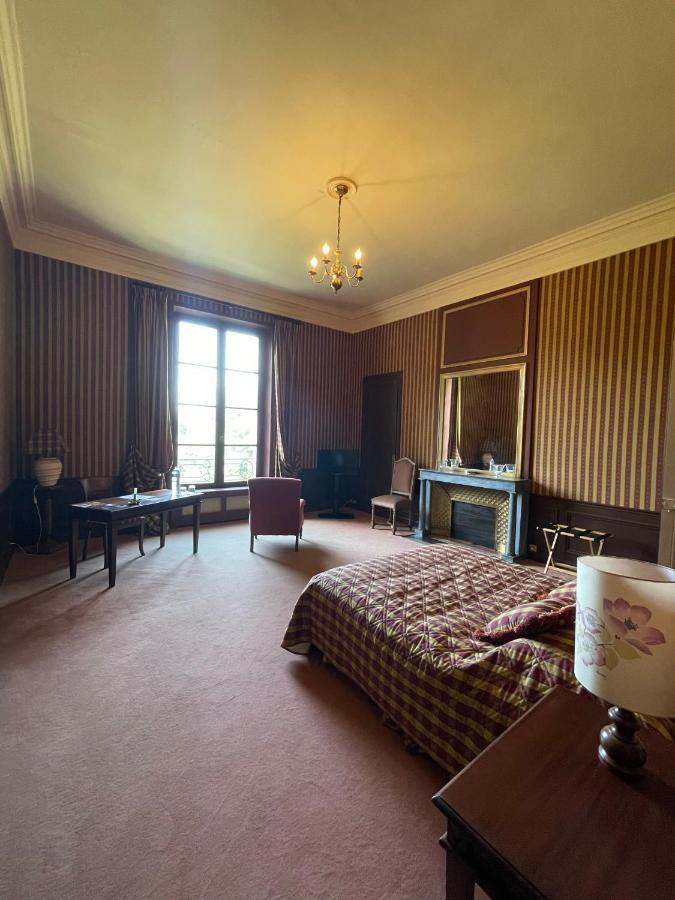 Nogent-sur-Vernisson Chateau De Praslins المظهر الخارجي الصورة