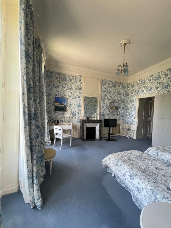 Nogent-sur-Vernisson Chateau De Praslins المظهر الخارجي الصورة